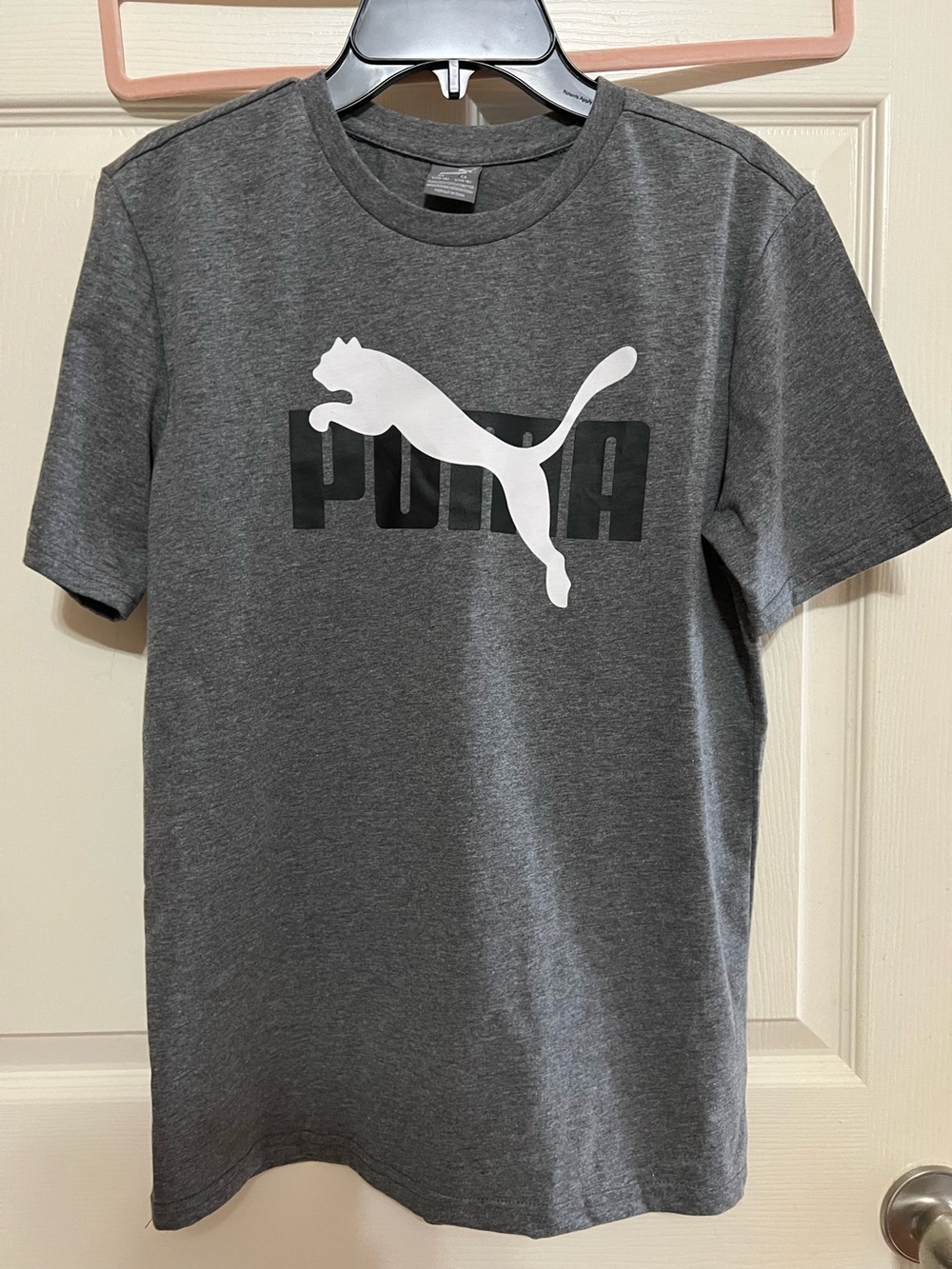 Puma teen’s  Gray Logo T-Shirt - White Cat Logo